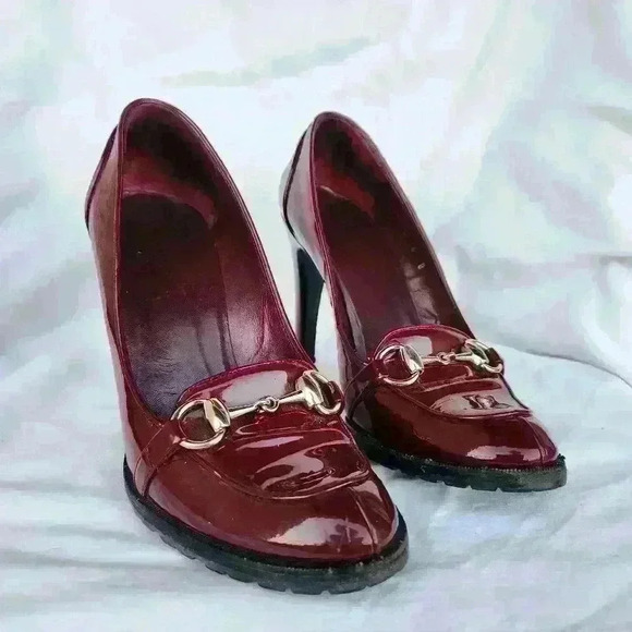 GUCCI Patent Leather Horsebit Buckle Burgundy Pumps Luxury Designer Heels - Picture 1 of 11